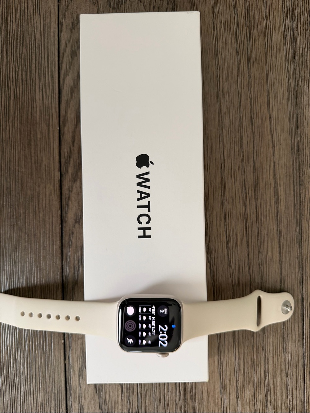 Apple Watch SE3 - Picture 5 of 5